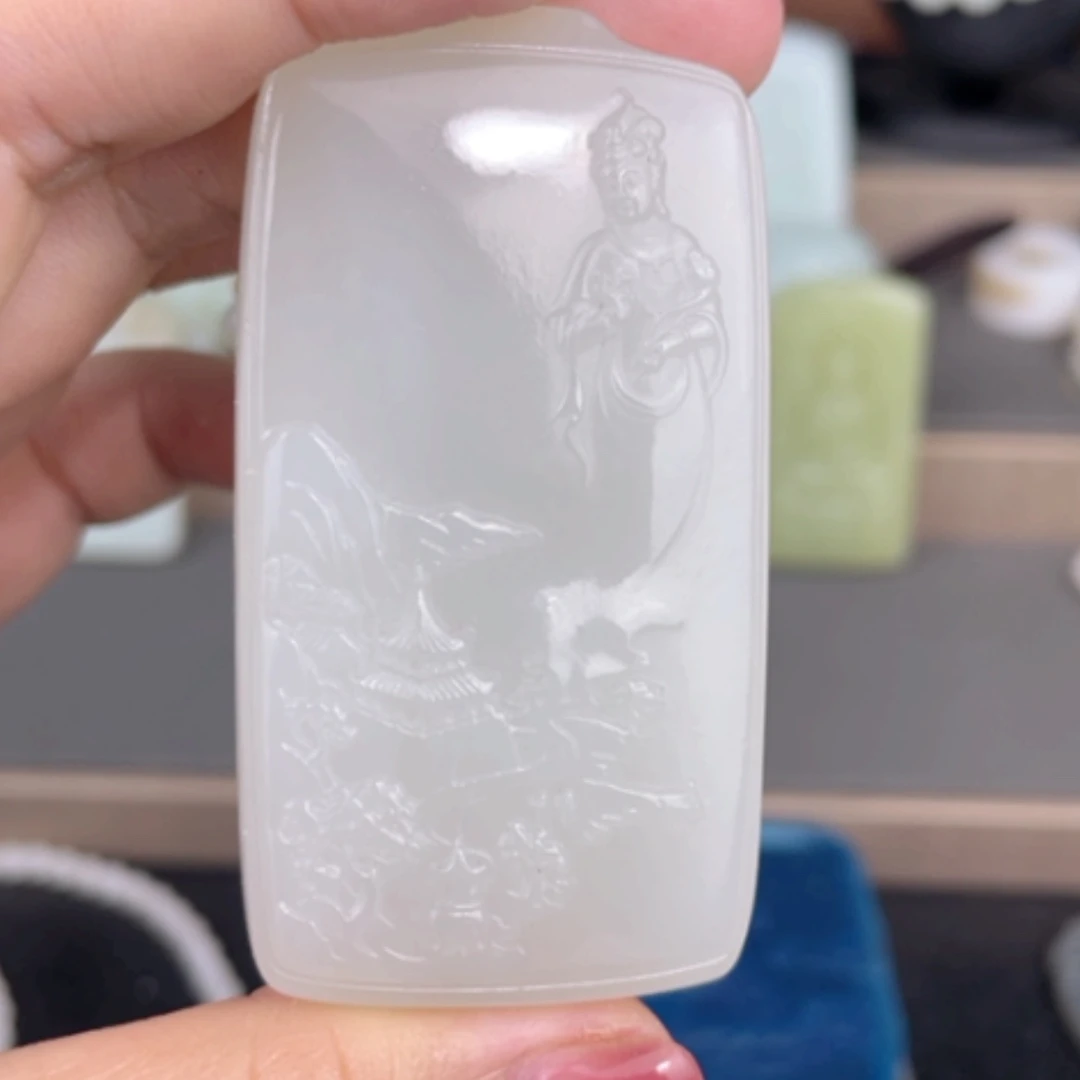 【闪购商品】颈饰未镶嵌和田玉