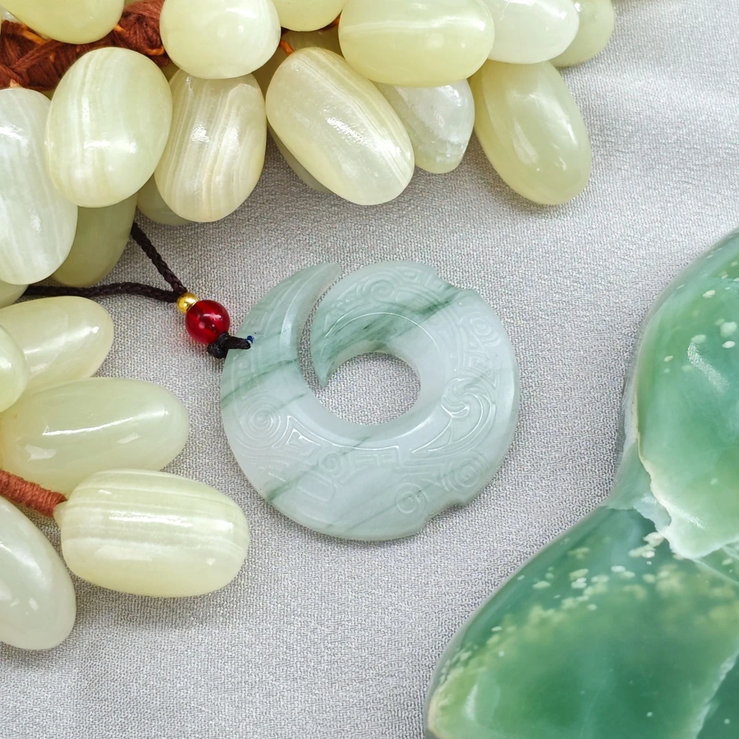 复古精致天山翠时来运转吊坠/HGQ-TSCDZ-114（多样性发货）