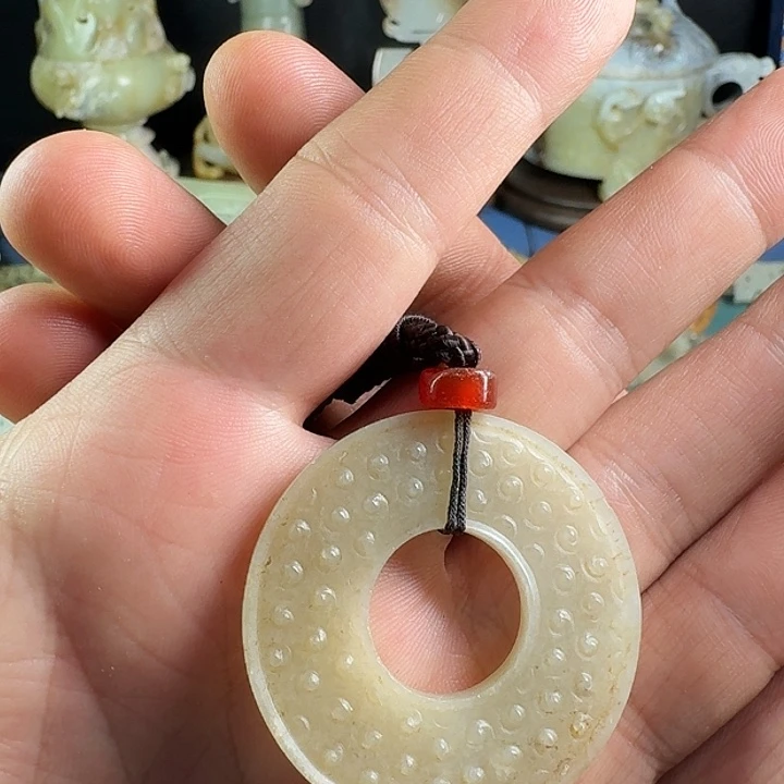 和田玉（糖玉）未镶嵌挂件