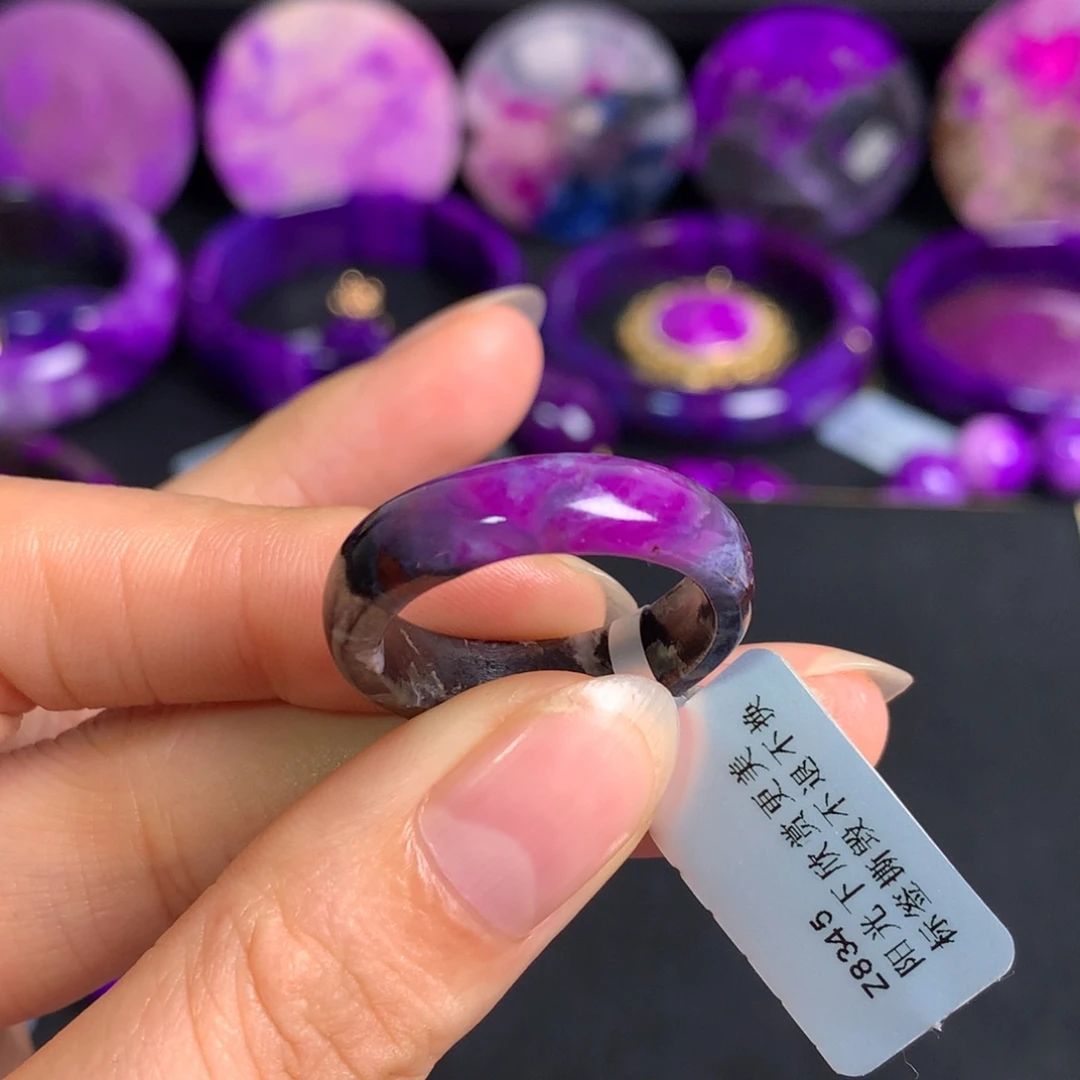 苏纪石（舒俱来）冰桃红戒圈未镶嵌柳****村