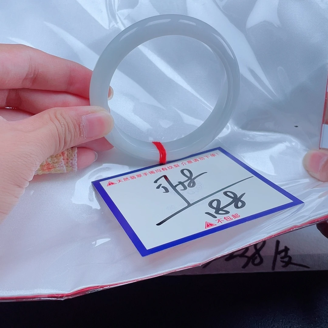 未镶嵌定制翡翠翡翠
