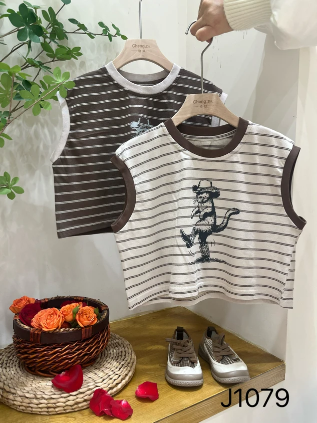 F3-4。1079 夏季薄款印花无袖背心舒适透气时尚休闲