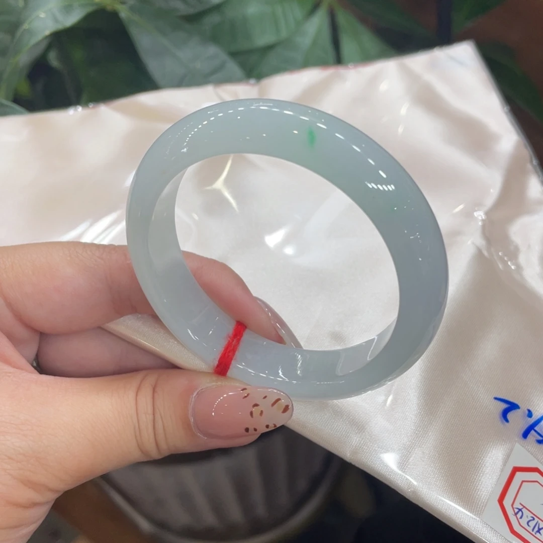 翡翠未镶嵌手镯51正 包容纹捡大漏 冰绿翠