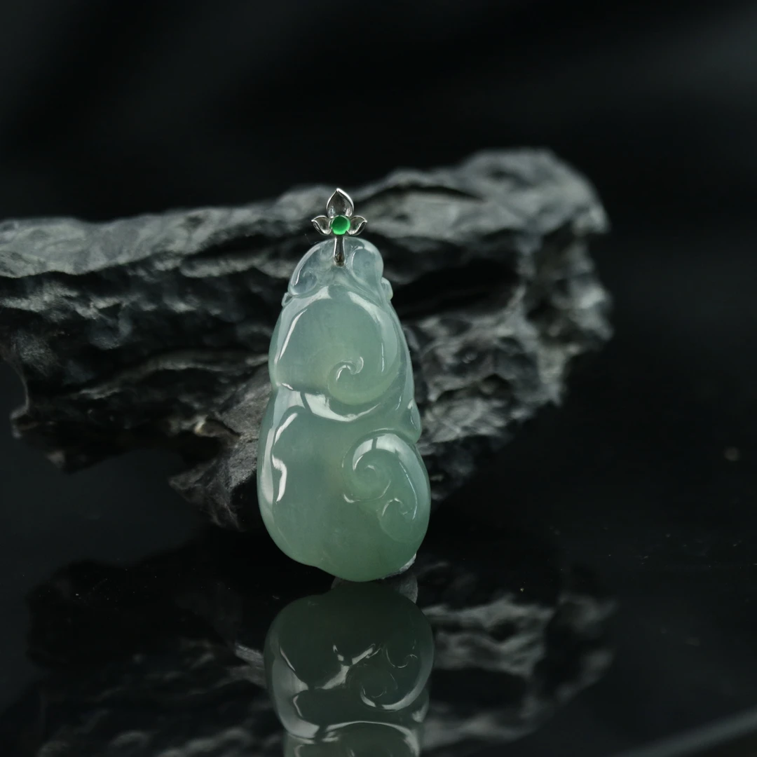 FC32天然缅甸A货18k冰晴如意/500891/保利厦门拍卖