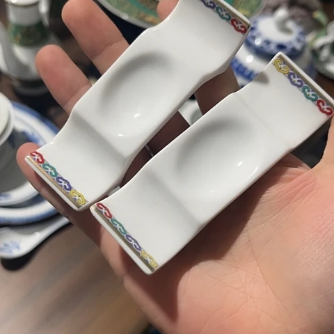 瓷其他两个陶瓷陶瓷