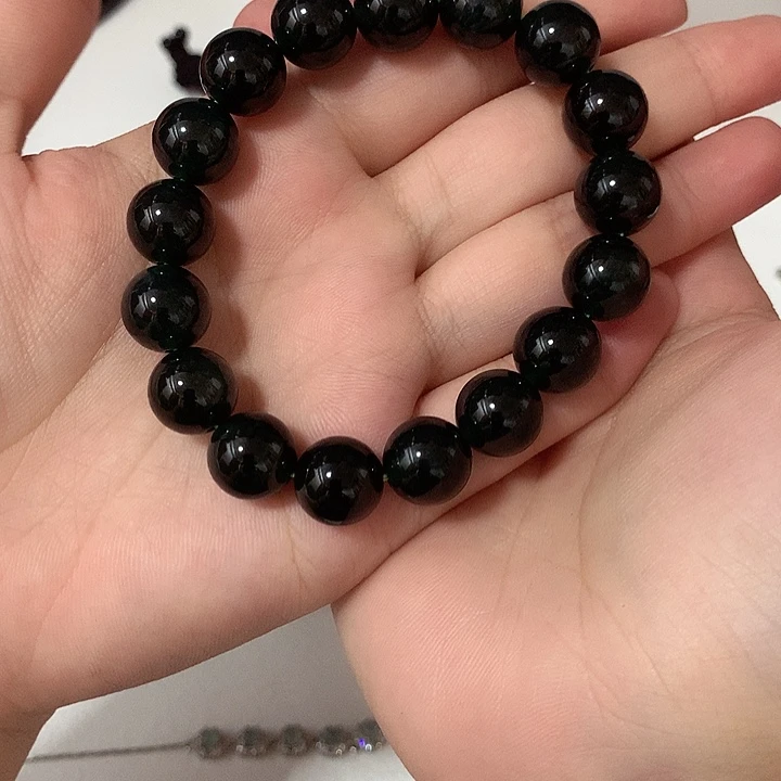 翡翠未镶嵌颈饰12