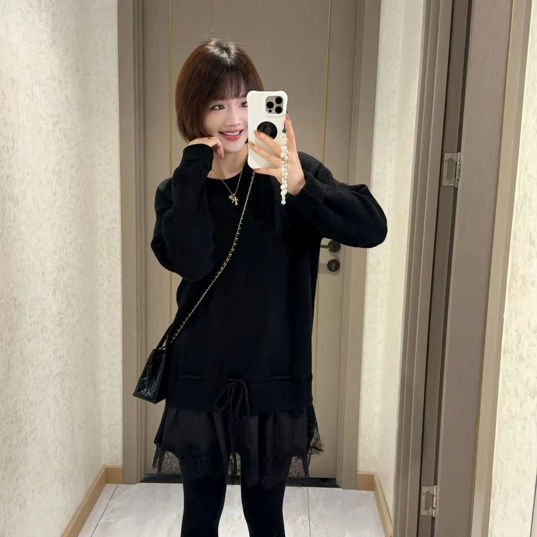 静静哈尼【下摆拼接蕾丝毛衣】韩版休闲百搭长袖圆领针织M82533