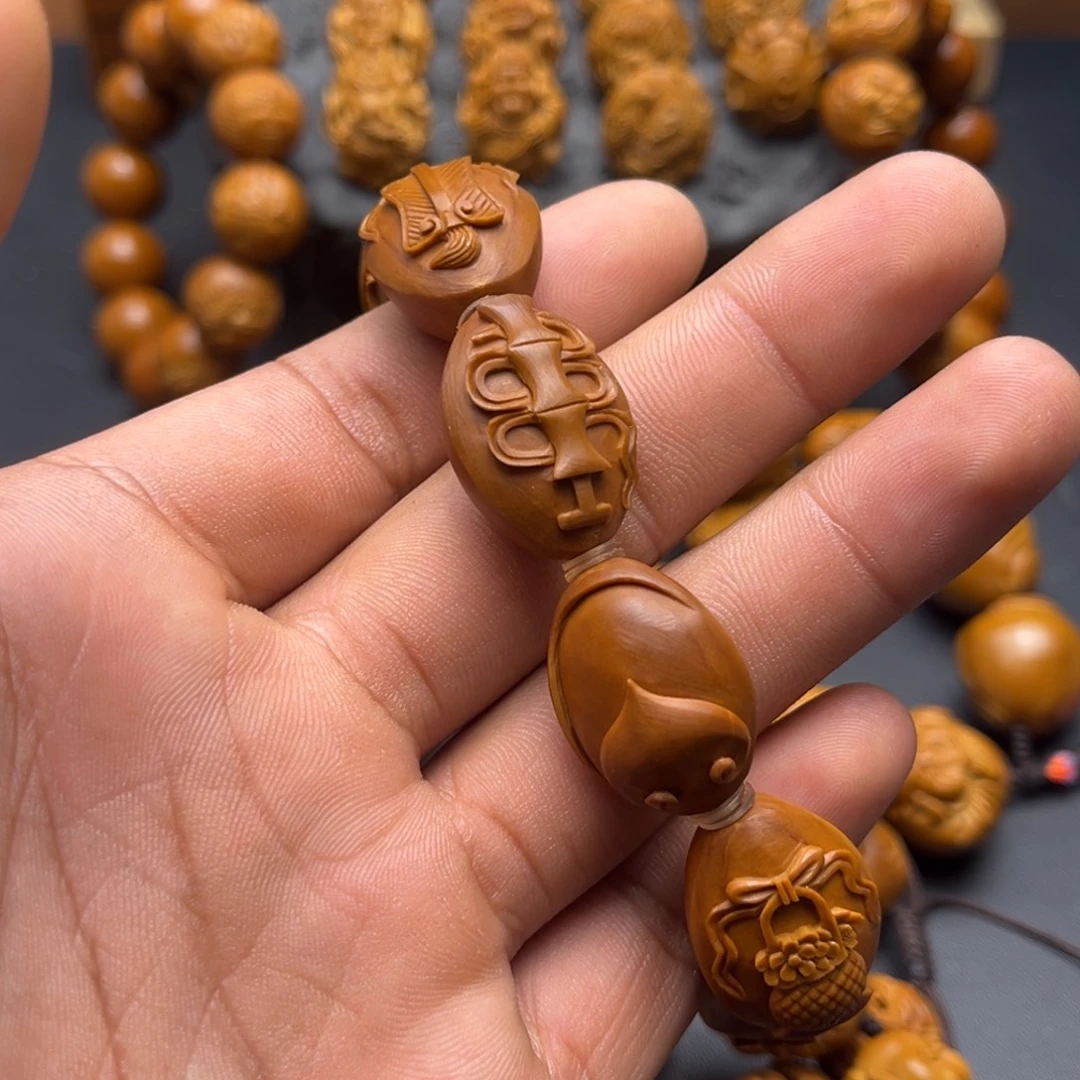 橄榄核手串暗八仙