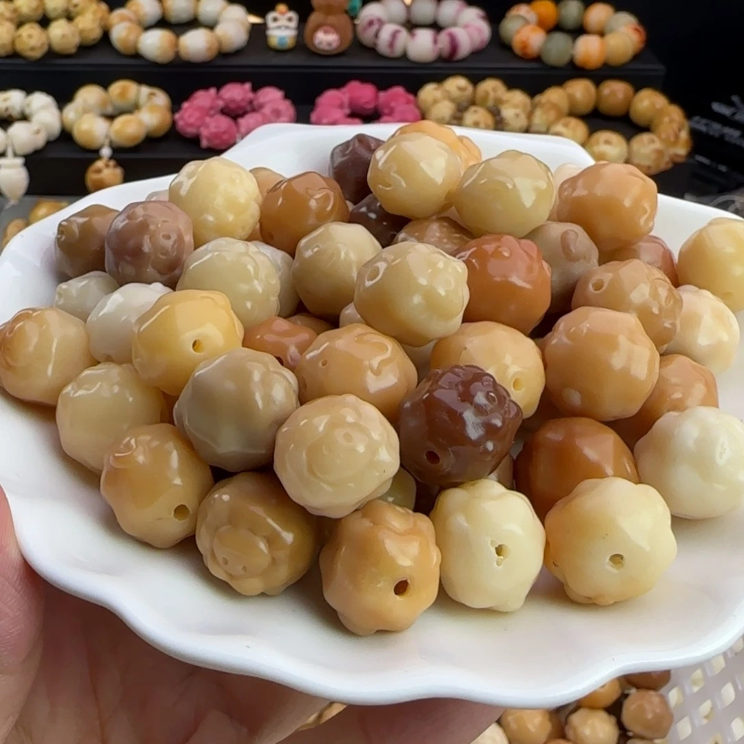 菩提根/象牙果吊坠瑕疵卡16云朵羊30颗