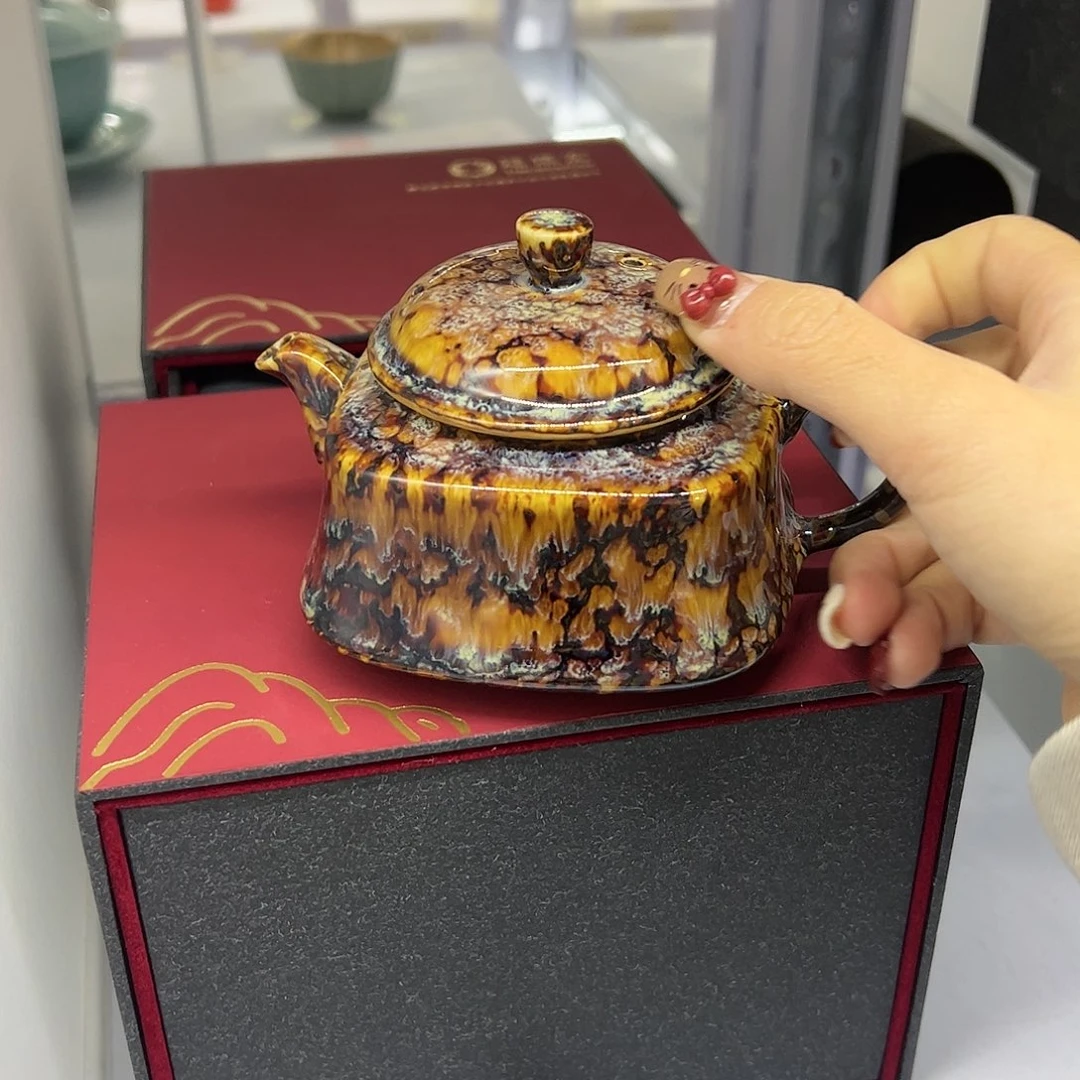 瓷片哈哈哈哈哈哈哈哈哈