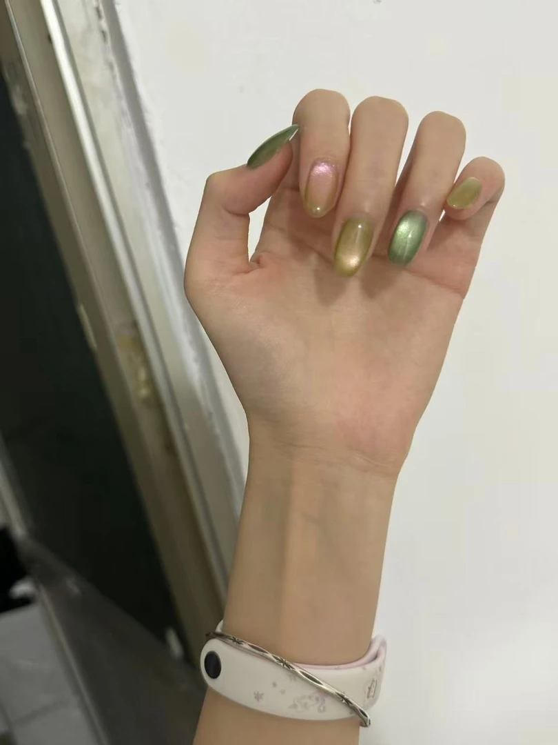 清新绿色芭乐猫眼穿戴甲春夏新款简约百搭显白美甲贴片