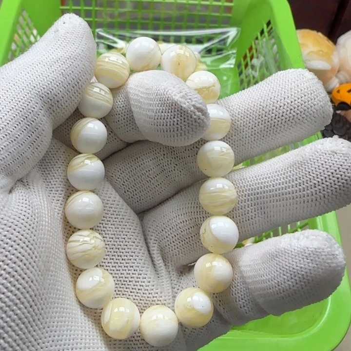 白玉菩提吊坠黄色6046