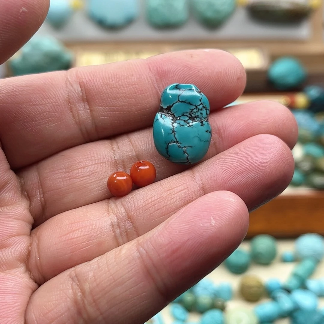 南红玛瑙随形未镶嵌