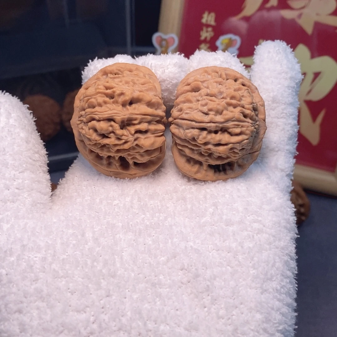 把件文玩核桃玩家必备系43尺挂月峰四座楼