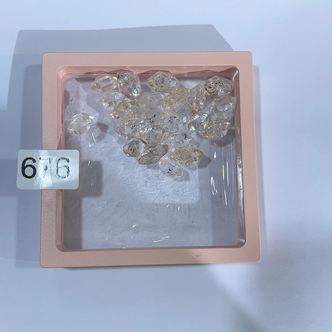 月***牙珠宝半成品未镶嵌水晶