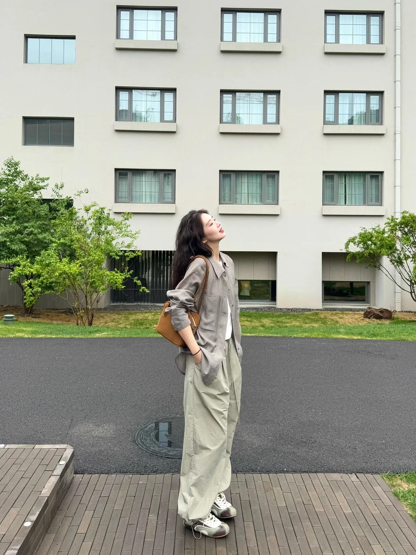 2025夏季新款法式防晒衬衫薄款时尚显瘦高腰百搭工装裤两件套