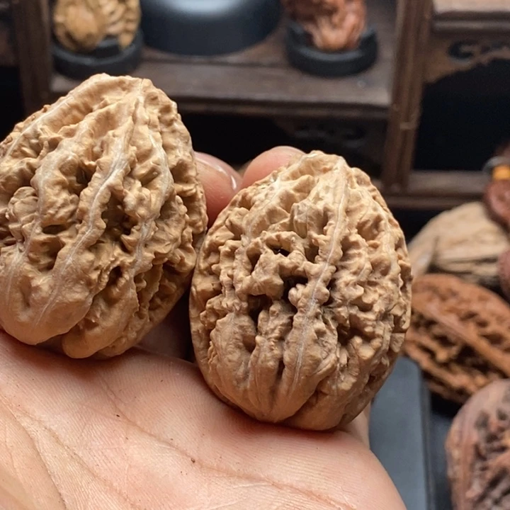 文玩核桃吊坠昊**天东北63