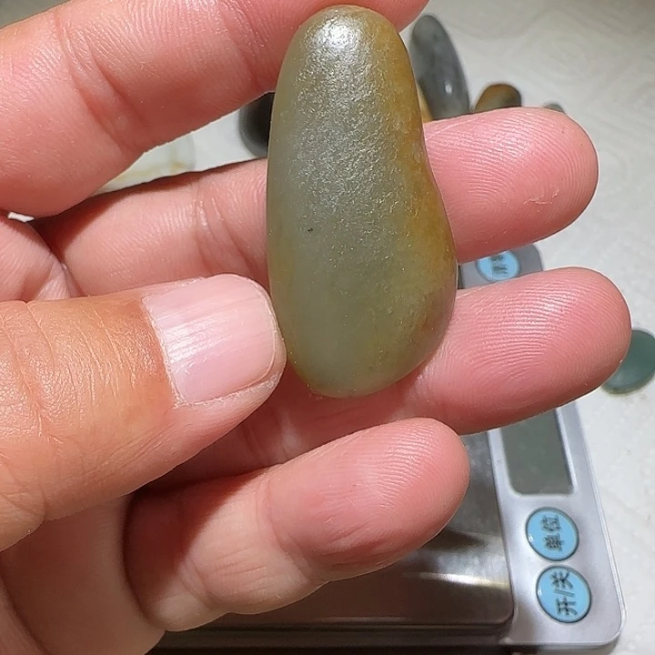 和田玉（子料）未镶嵌颈饰