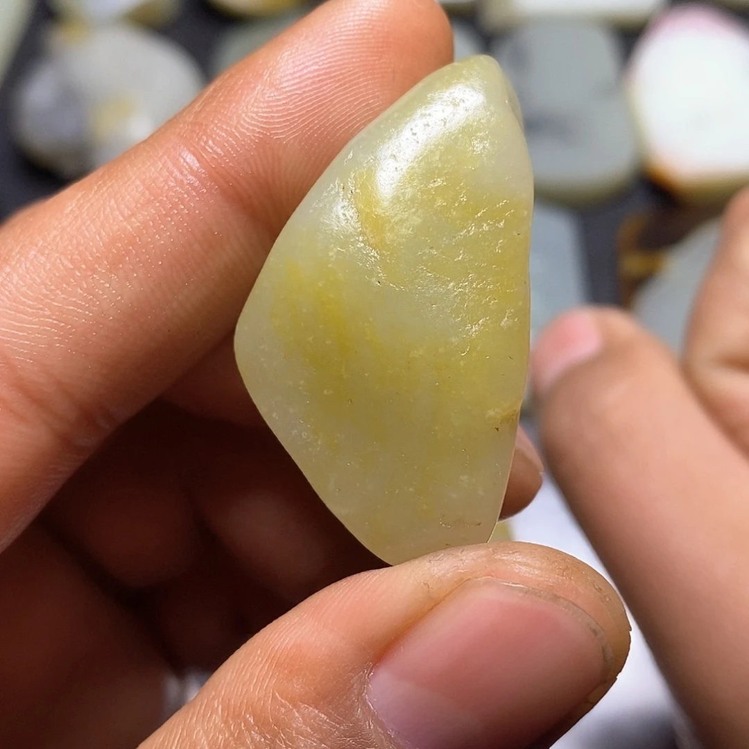 定制和田玉挂件未镶嵌天*