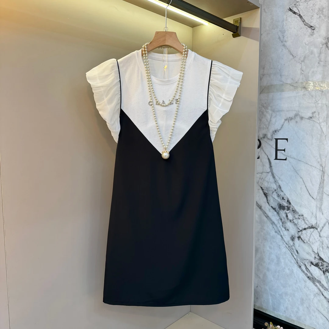 欧货雪纺飞飞边袖子烫钻字母黑白撞色拼接吊带假两件连衣裙55272