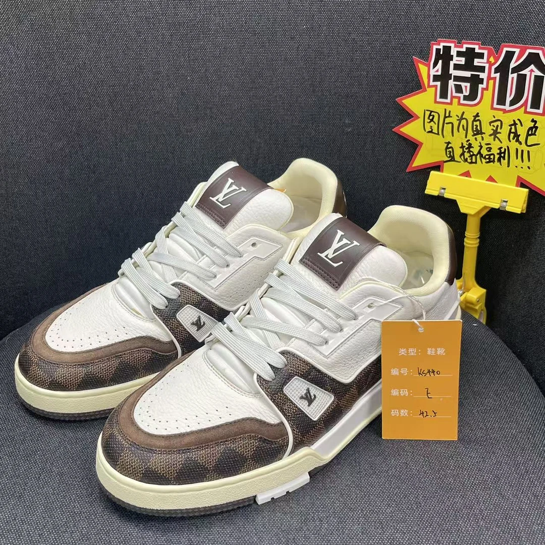 99新 LouisVuitton/路易威登 逆天福利42.5码白棕棋盘格板鞋ks440