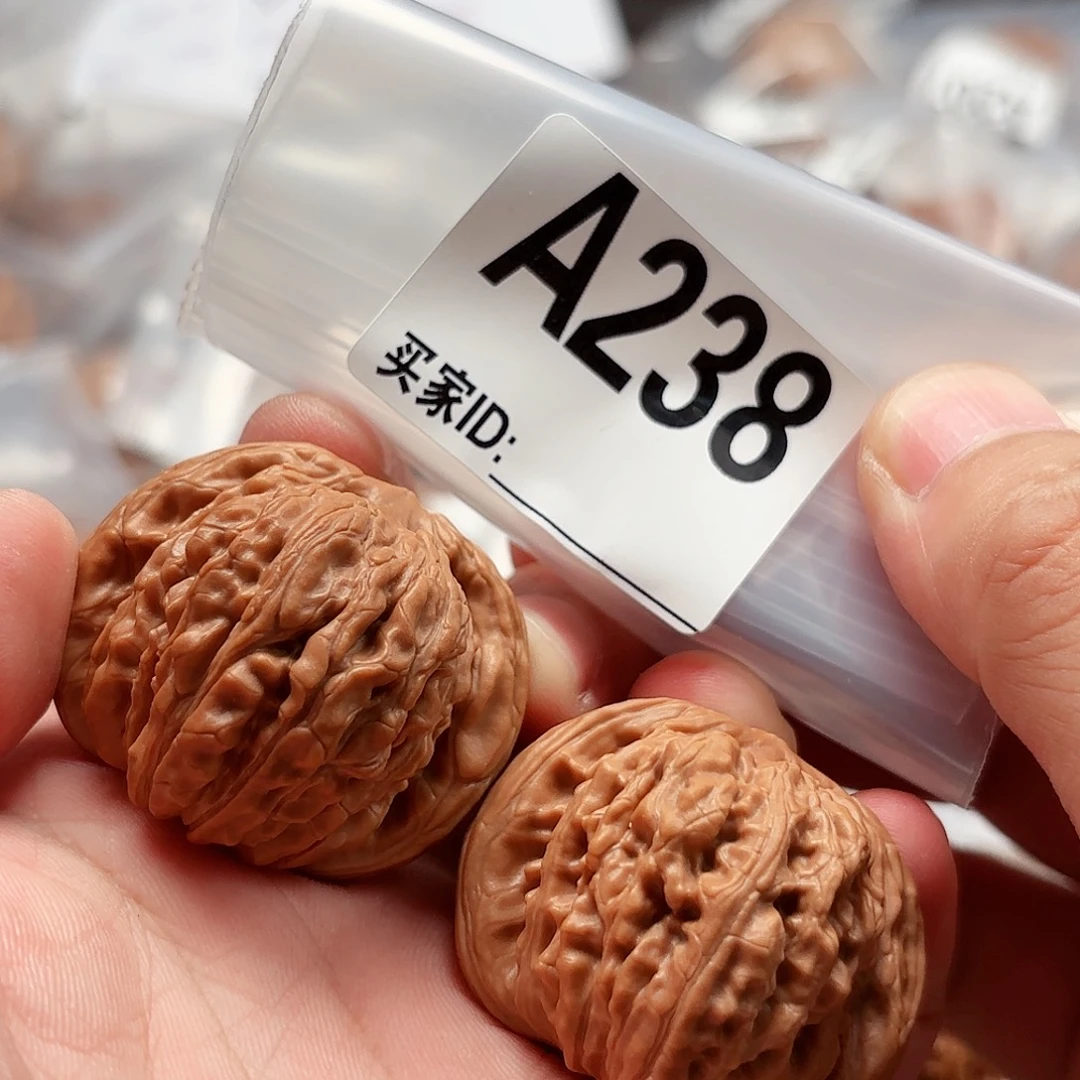 文玩核桃把件40+汉高A238