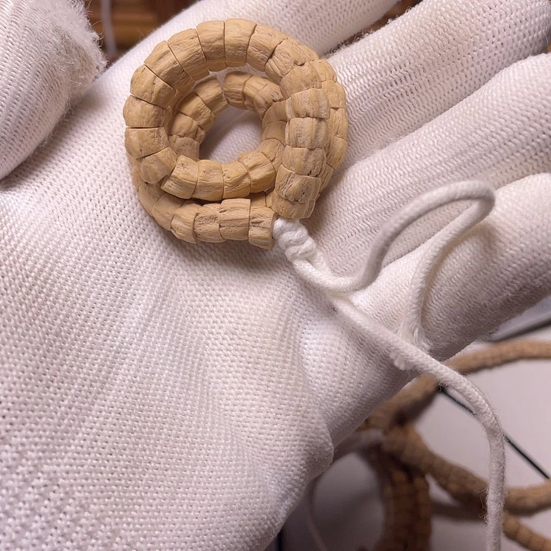 柏香籽/百香籽手串行*?