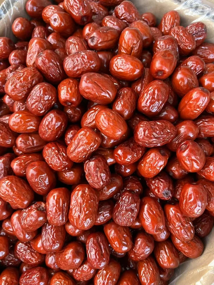 新疆红枣皮薄核小果肉糯可煲汤煮粥当零食