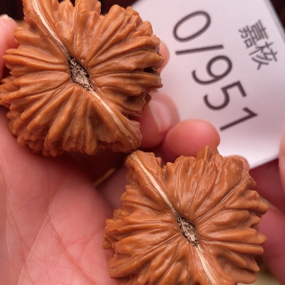 坦***荡把件文玩核桃43汉高楼