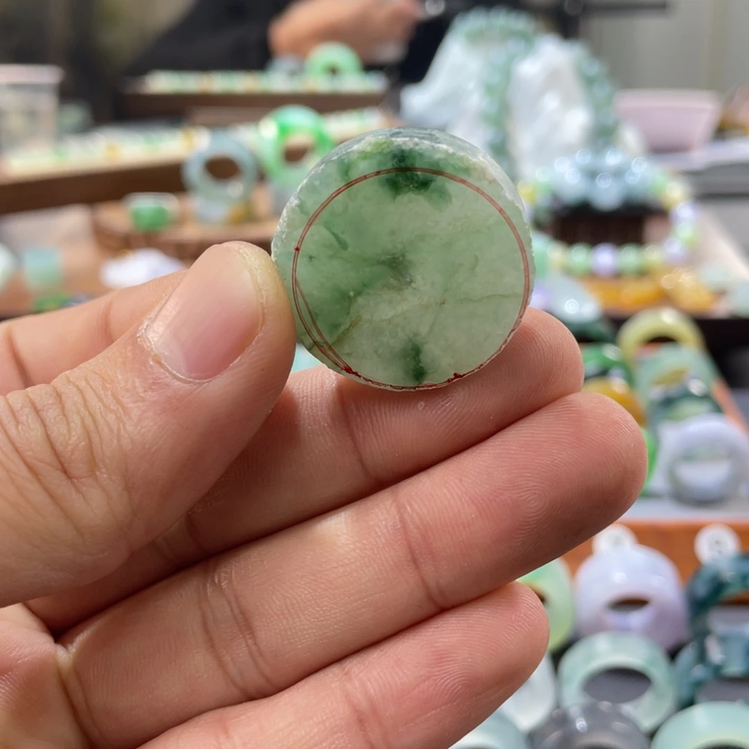 定制翡翠未镶嵌S****芳翡翠