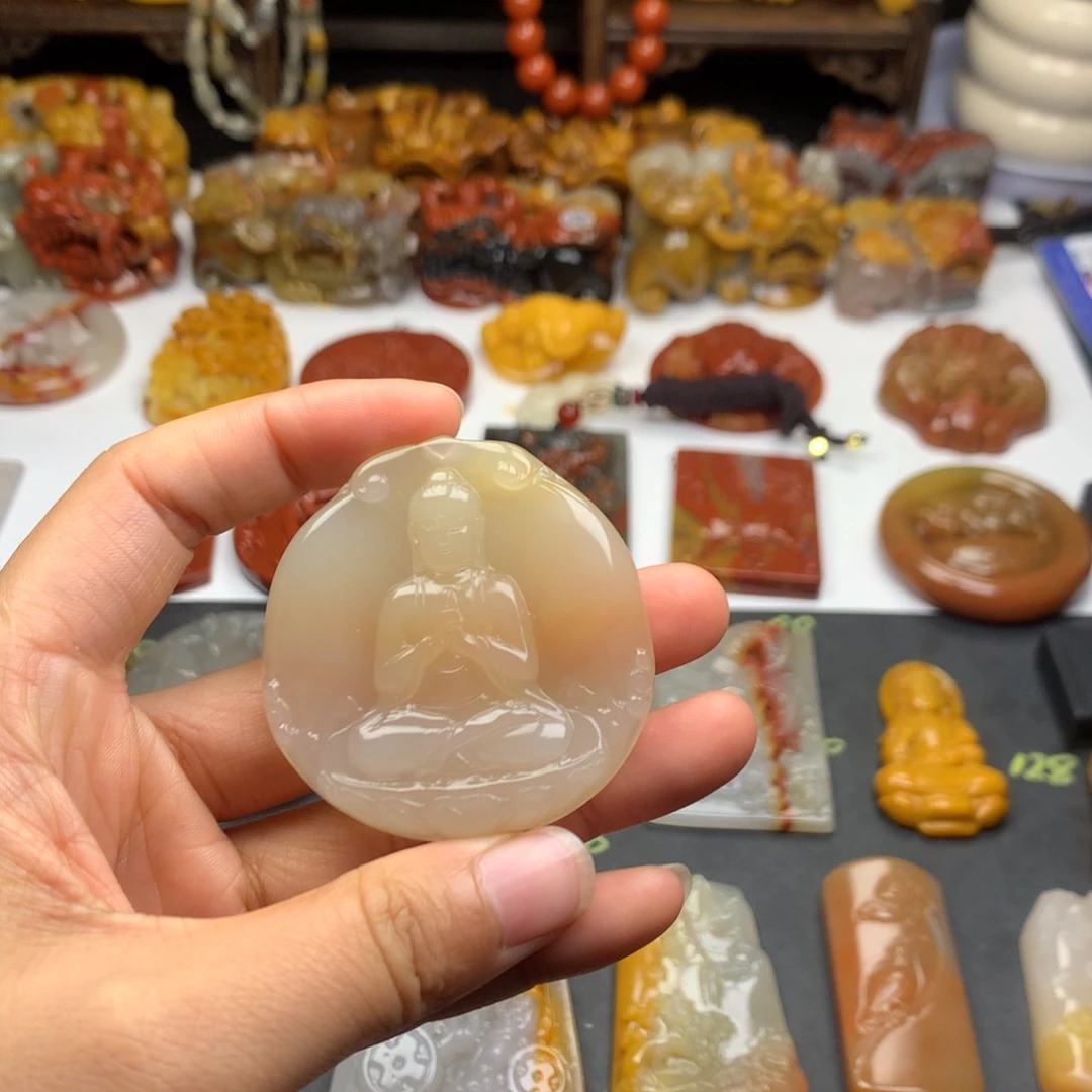 石英质玉（黄龙玉）挂件未镶嵌