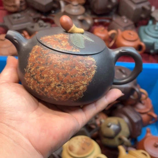 紫砂茶壶李*敏紫砂………………