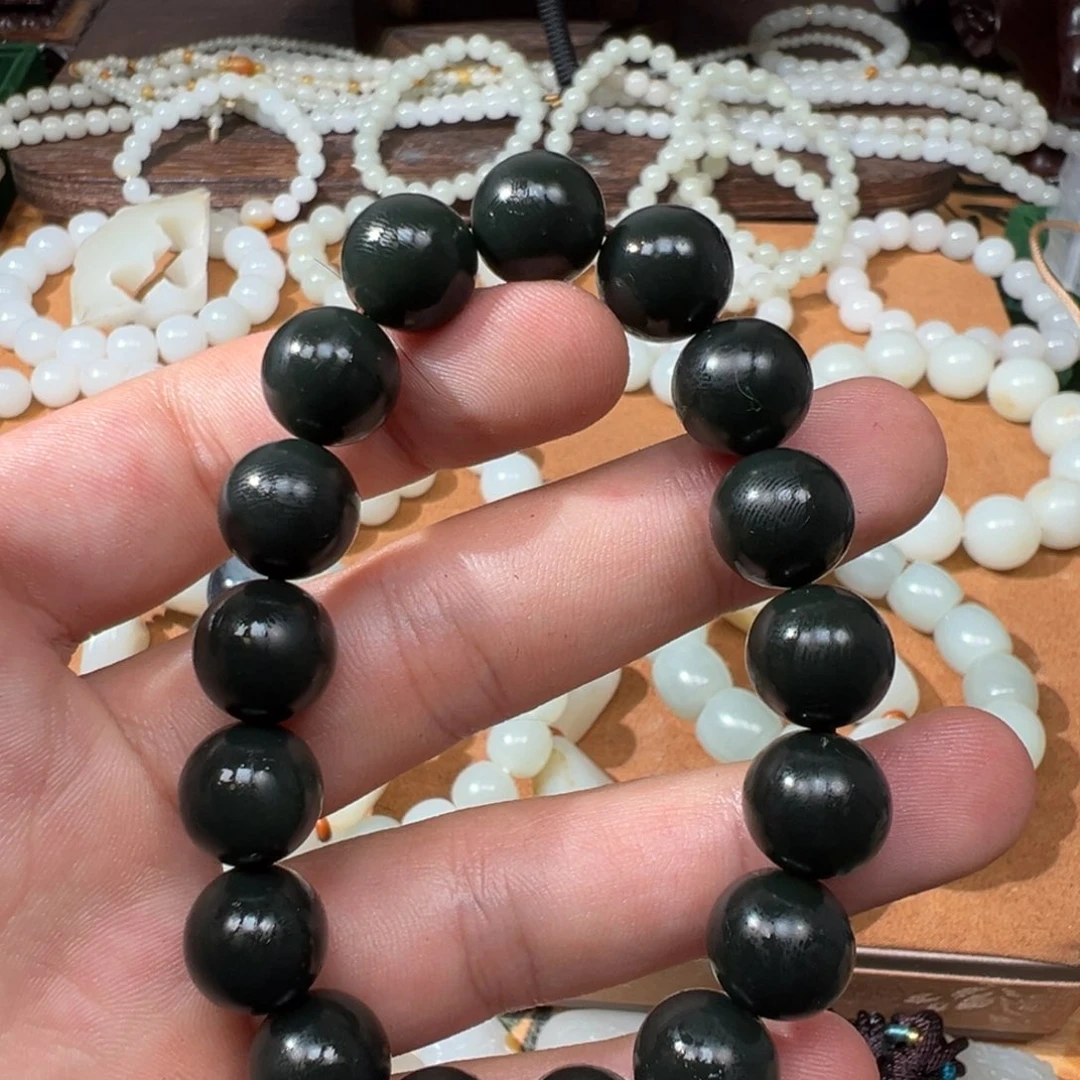 和田玉（子料）未镶嵌挂件