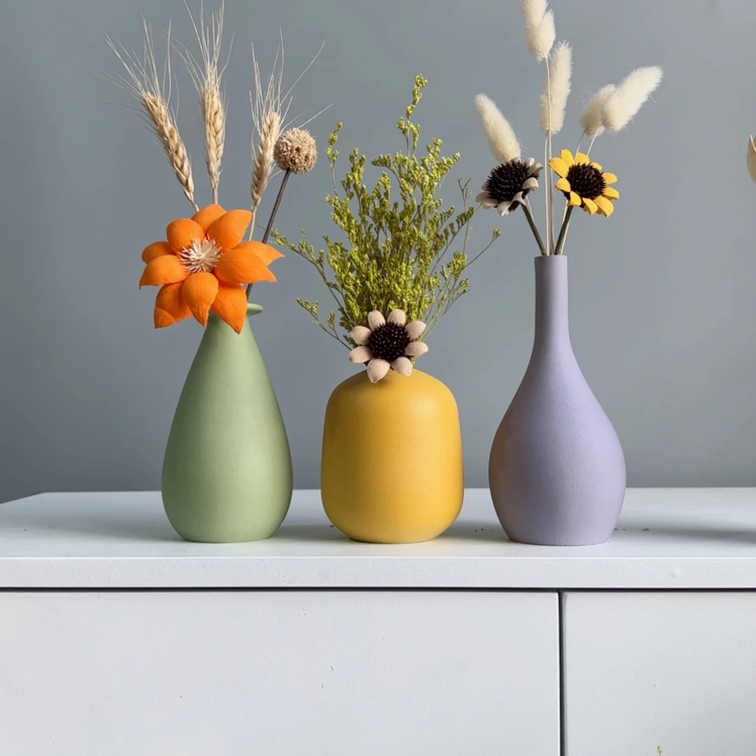 摆件陶瓷小花瓶摆件含花总高约20-30cm