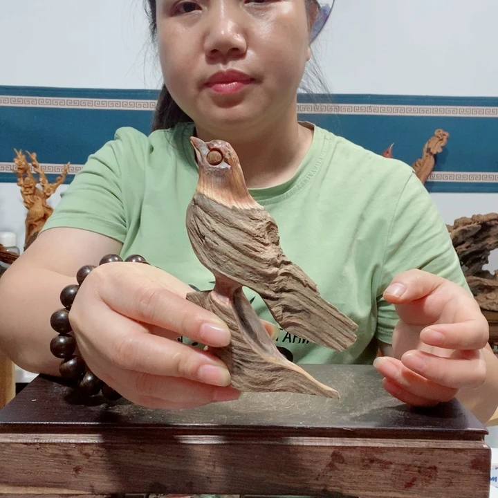 木唐*图百年树的设计风格
