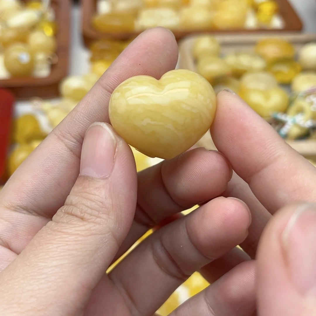 蜜蜡未镶嵌裸石天然