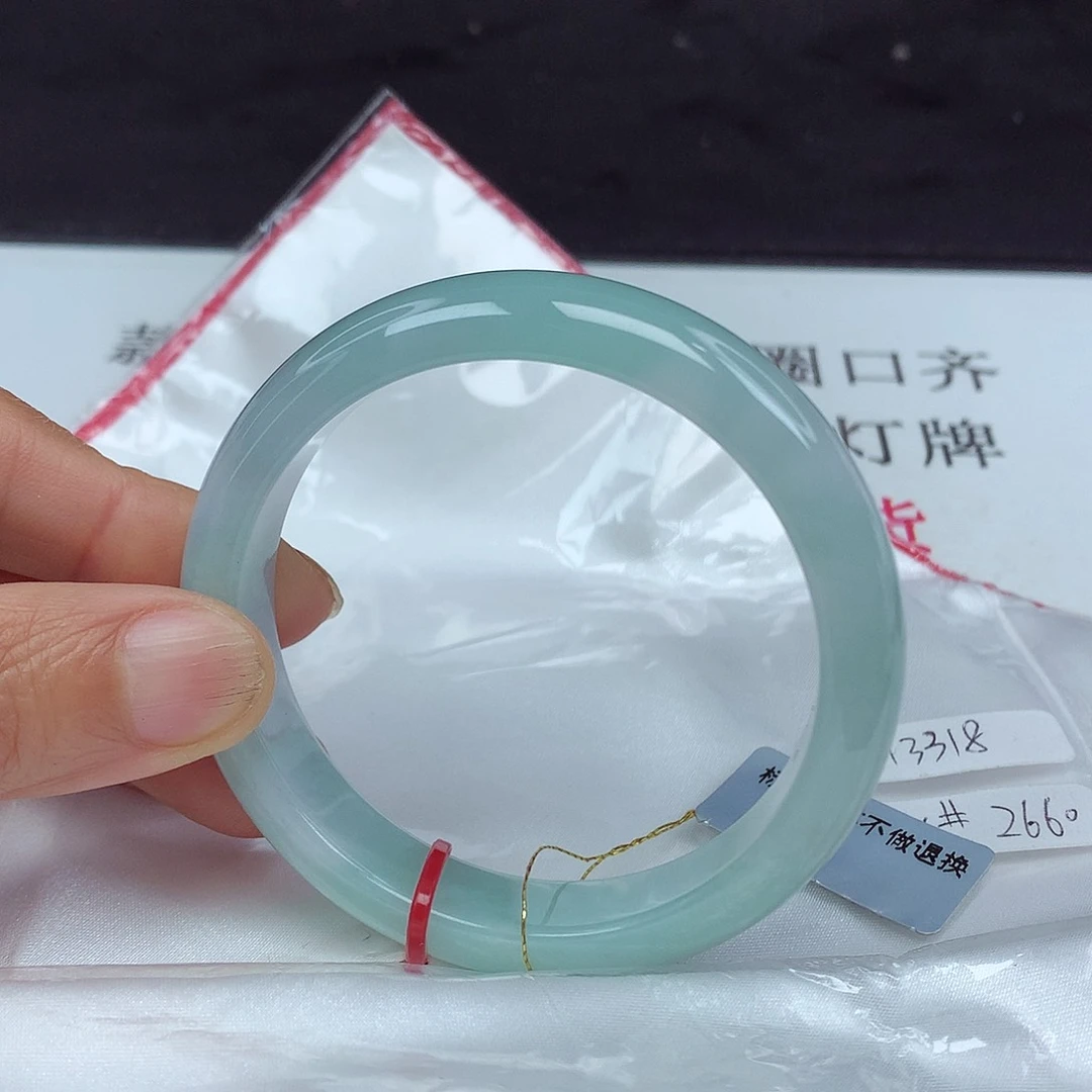 翡翠手镯未镶嵌56圈3318