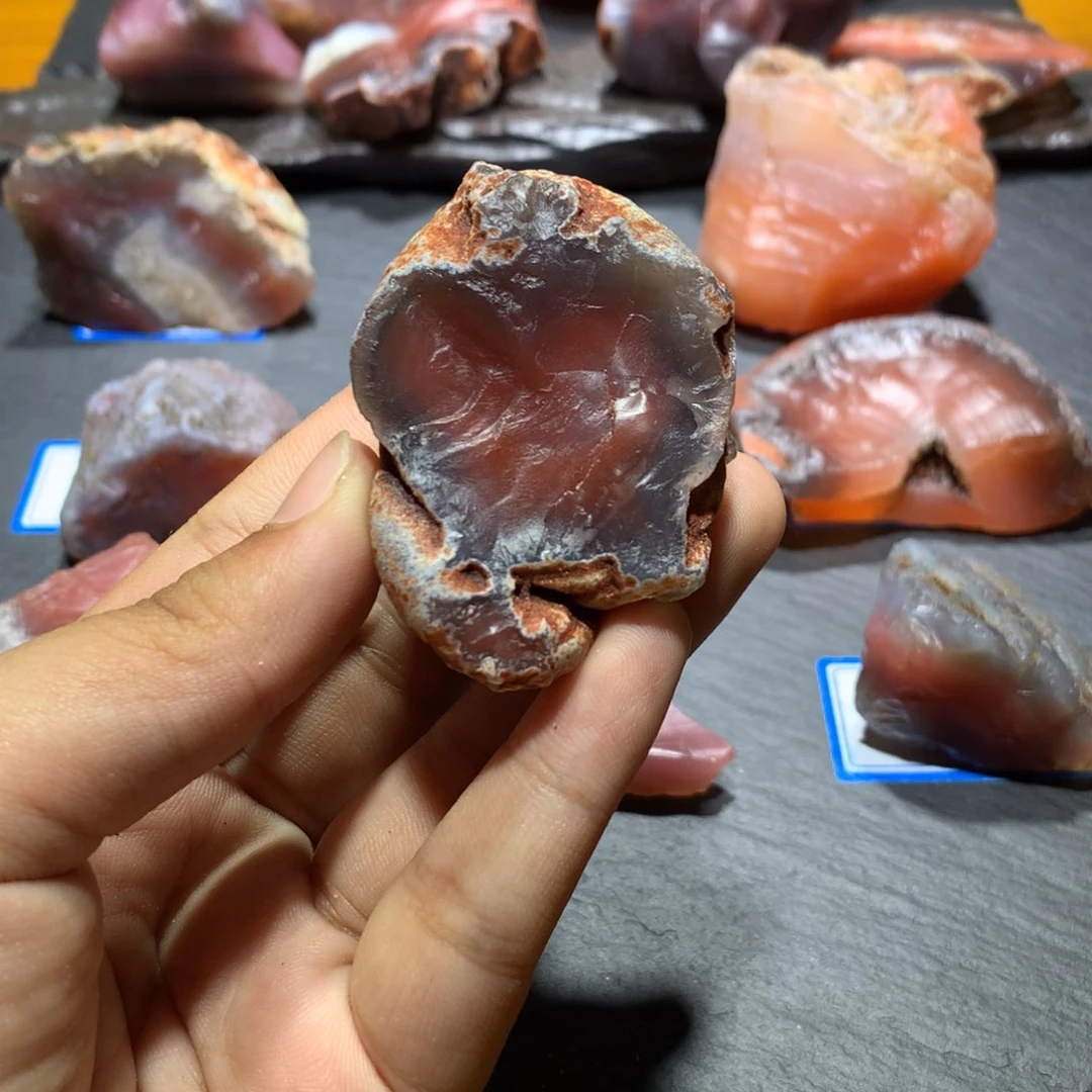 未镶嵌玛瑙/玉髓珠宝奇石