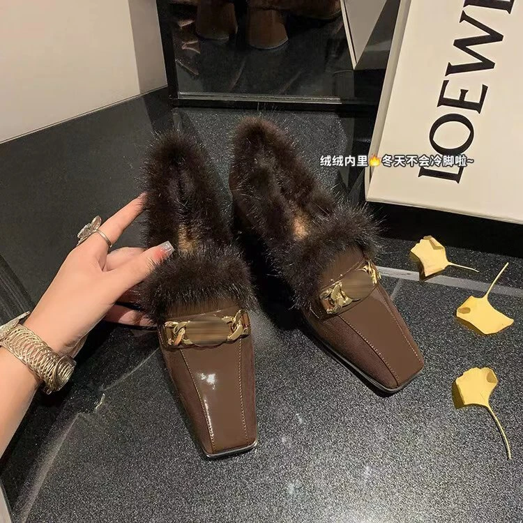 DJ棕时尚单鞋-A2202棕色羊皮+水貂毛