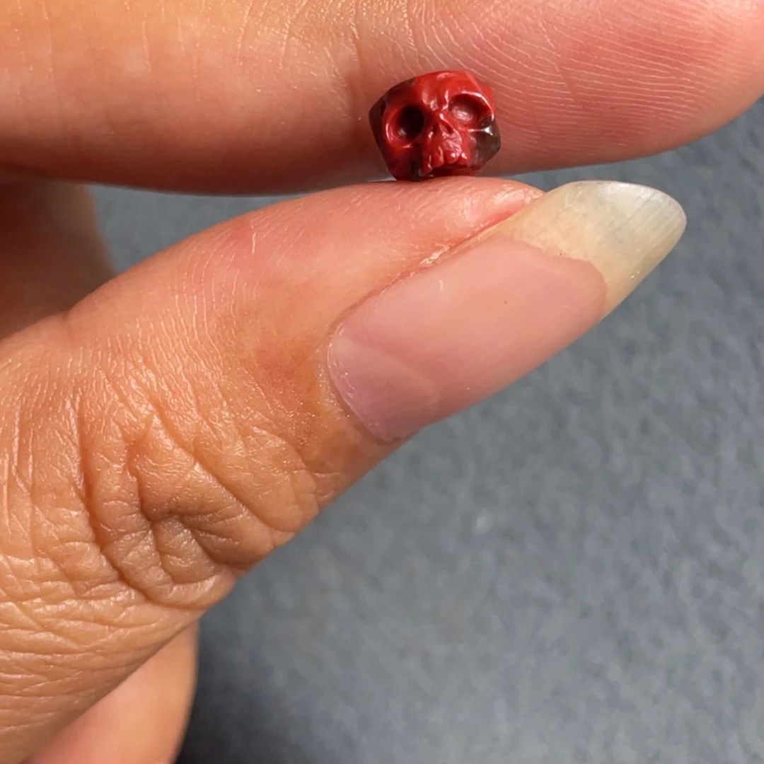 運***坤南红玛瑙未镶嵌颈饰