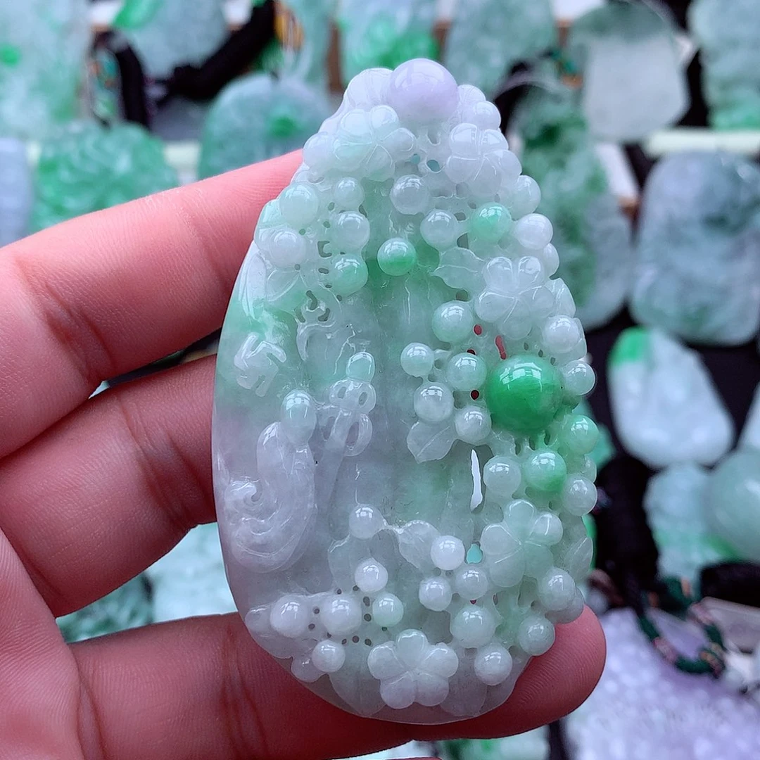 翡翠未镶嵌吊坠(不含链)