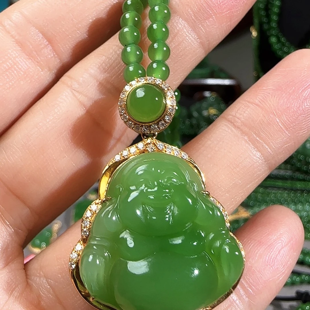 和田玉（碧玉）颈饰18K金镶嵌