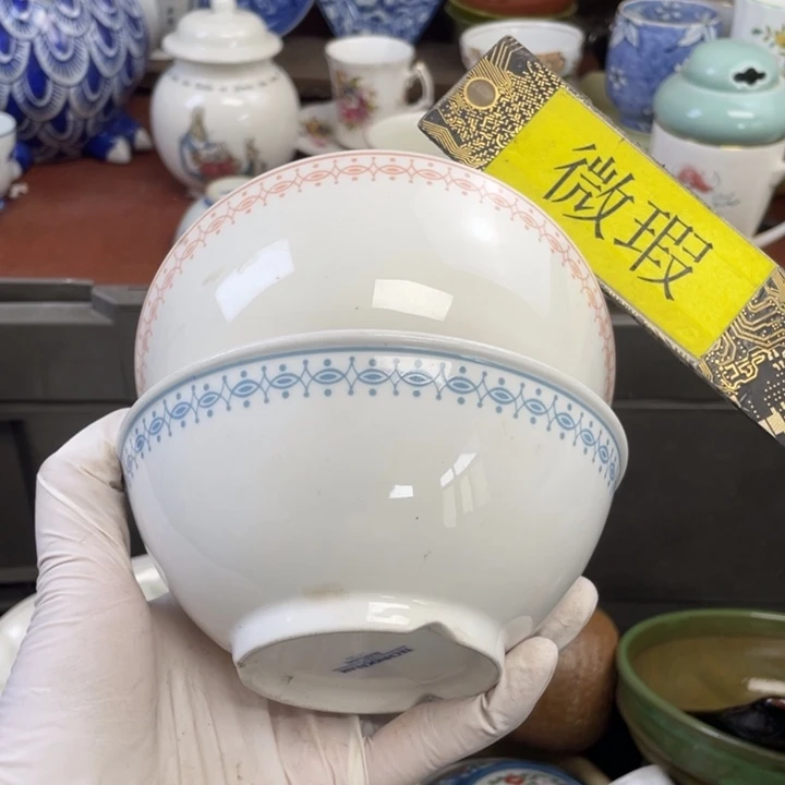 他家瓷器真美…开播了