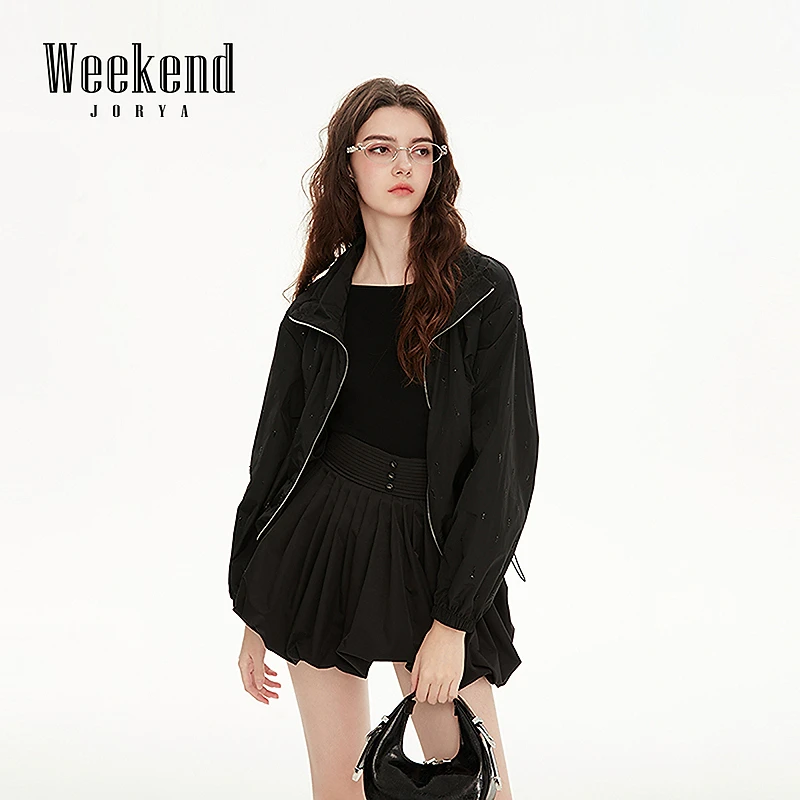 明星同款|卓雅周末2025春季连帽时尚烫钻拉链短款外套R200207C