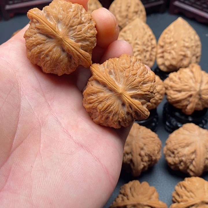 核桃手串/手链血麒麟40