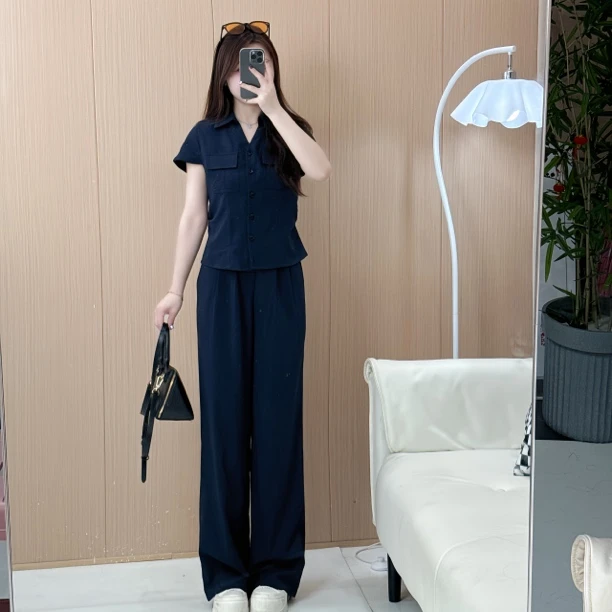 夏季气质显瘦藏青色上衣搭配阔腿裤时尚套装