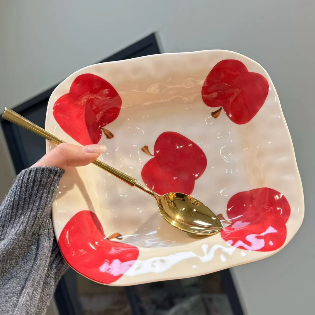 【圆和圈】尾单 手捏苹果系列 8.25寸方盘  陶瓷盘 釉下彩 餐盘