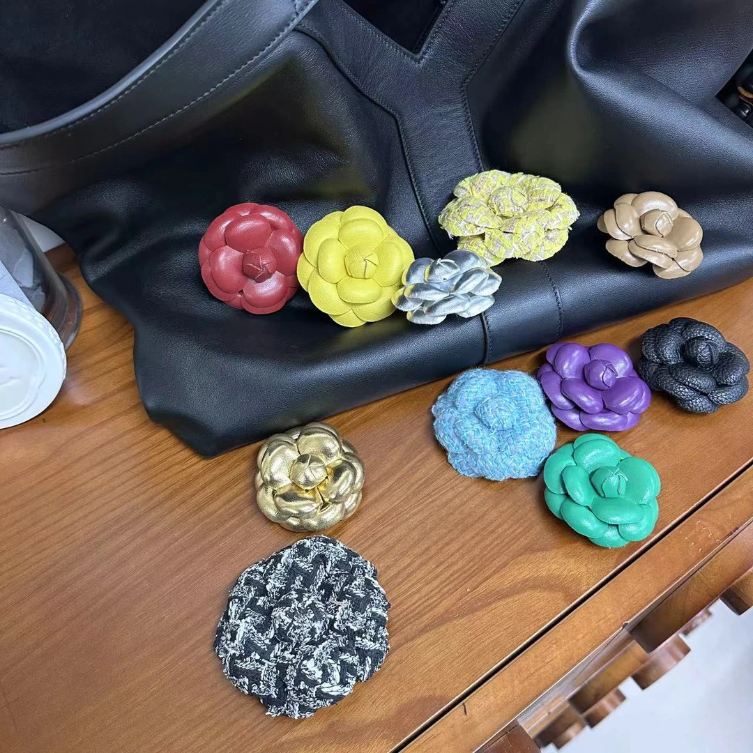 非金属皮质胸针 【宝藏胸针啊】非市面版本多的胸针