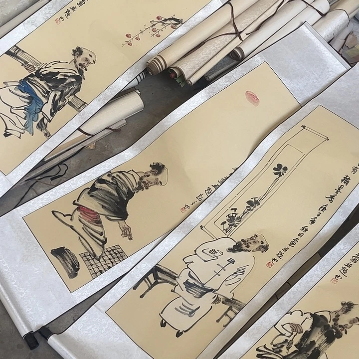 摆件轴坏，破损，水渍都是正常的