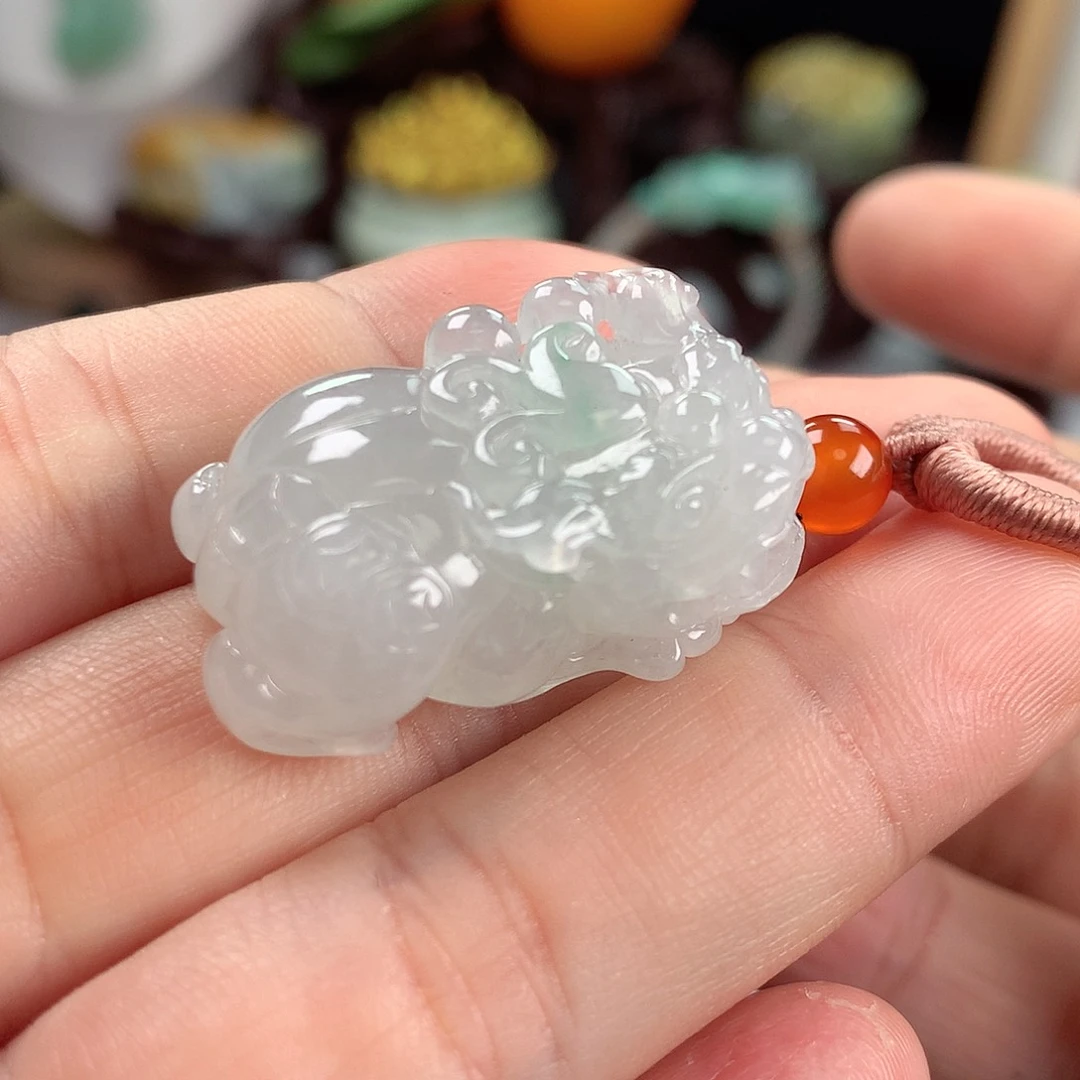 【闪购商品】翡翠颈饰未镶嵌揽****怀翡翠貔貅